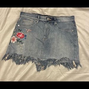 Express floral embroidered jean skirt
